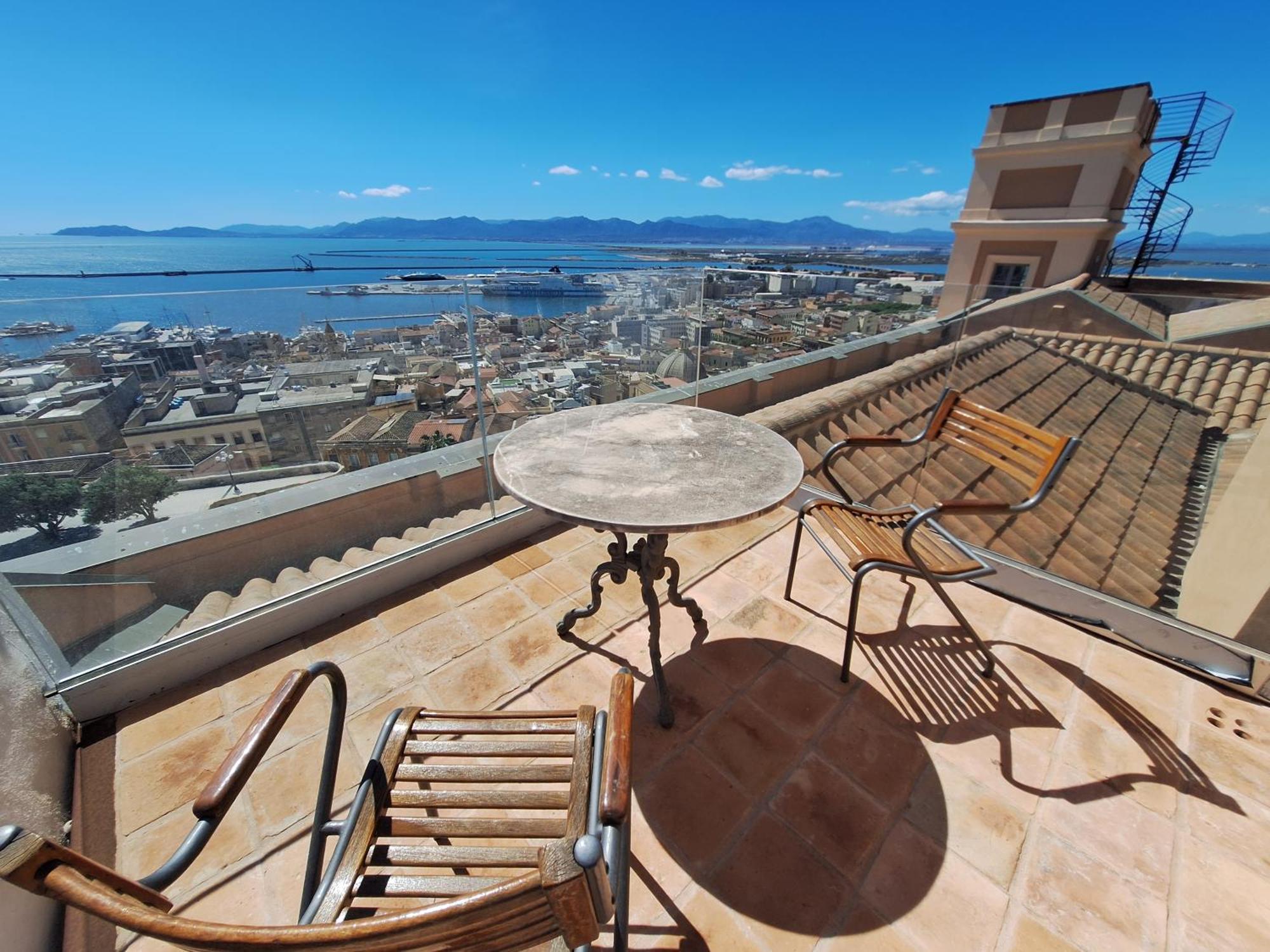 Hotel Palazzo Boyl 1840 Cagliari Exteriér fotografie